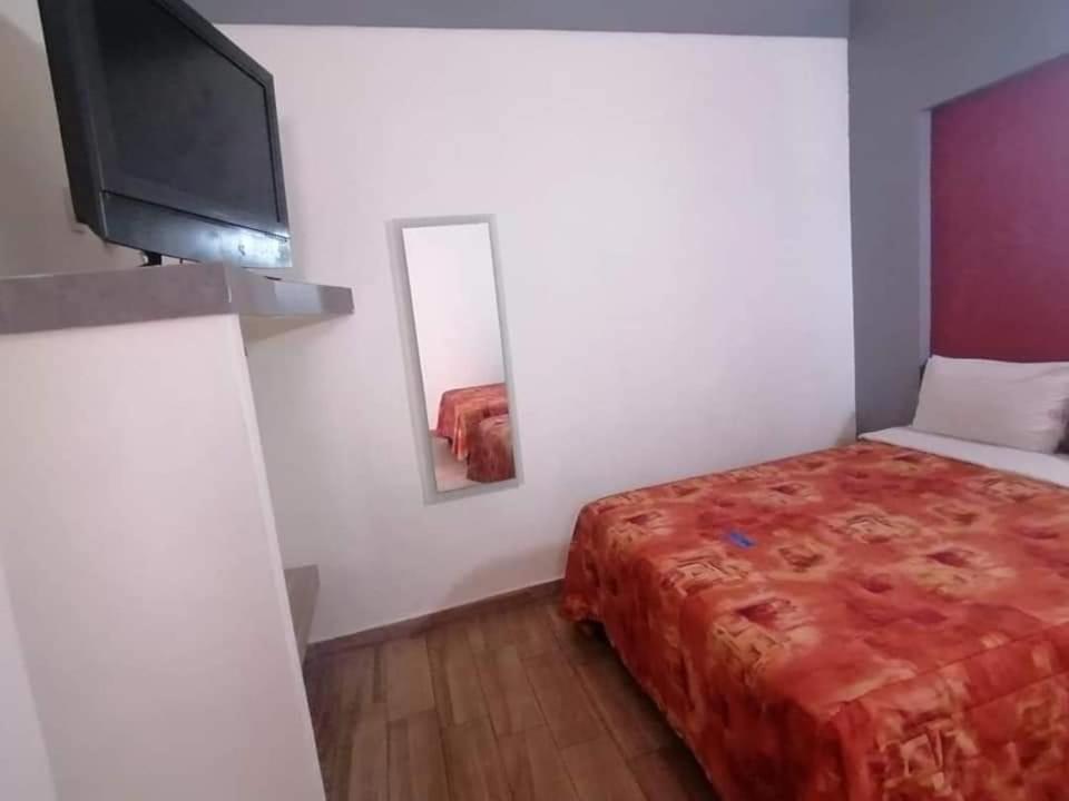 Hotel Ja Centro Guadalajara Ngoại thất bức ảnh