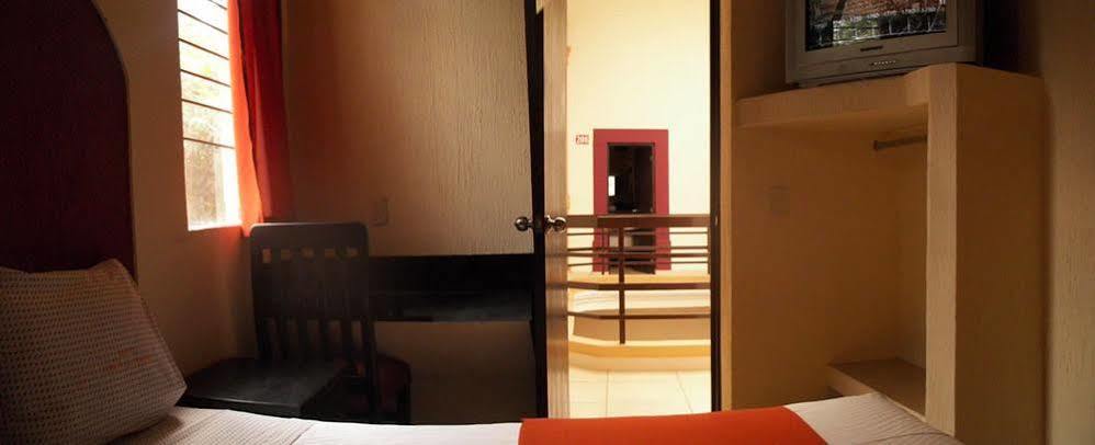 Hotel Ja Centro Guadalajara Ngoại thất bức ảnh
