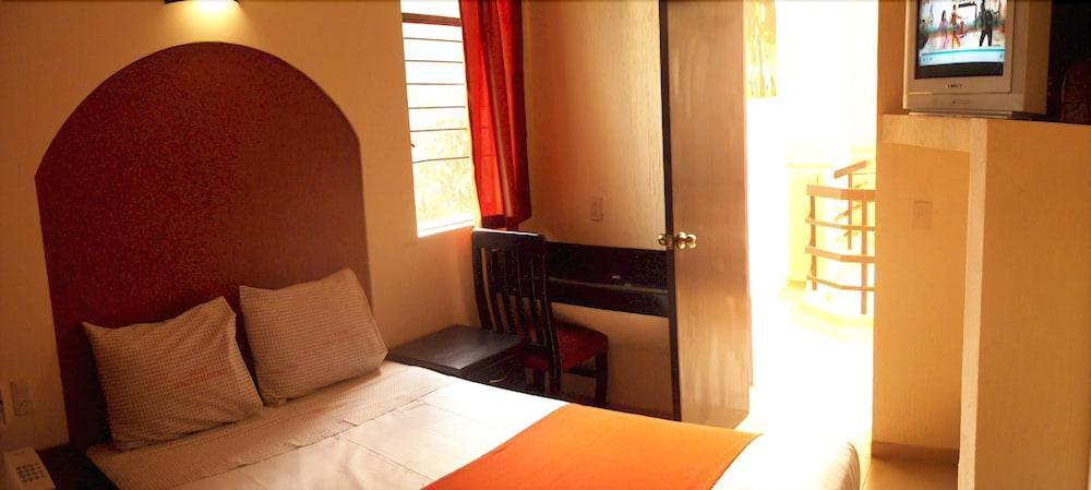 Hotel Ja Centro Guadalajara Ngoại thất bức ảnh